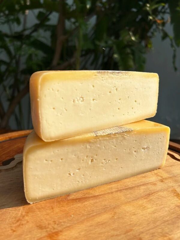 Queijo Canastra Irmãos Faria 500g