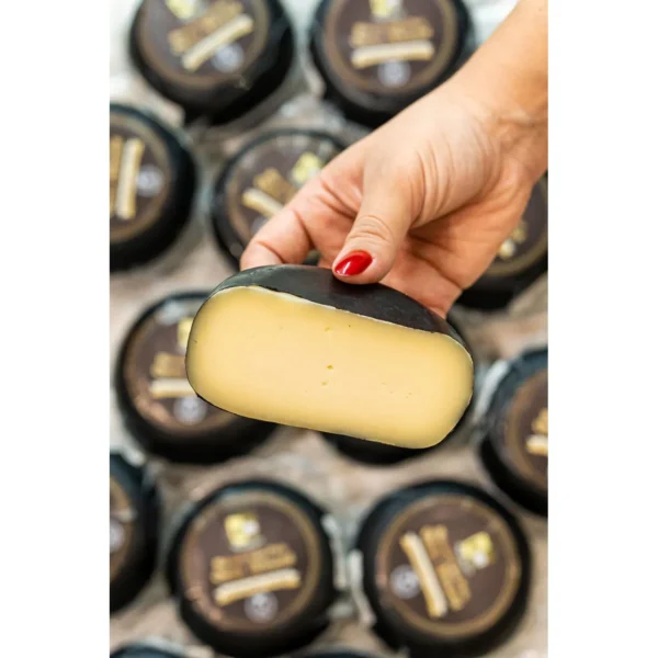 Queijo Maranata Capa Preta 500g (SUGERIMOS O ENVIO VIA SEDEX) - Imagem 2